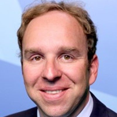 Dr. Armin Hartmuth